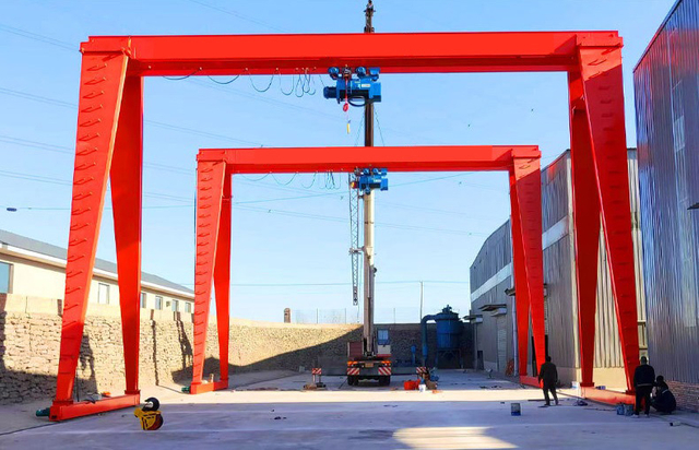 Customized Fixed Type Gantry Crane with Adjustable Span, Lifting Height, and Control Options for Steel Plants and Construction Applications