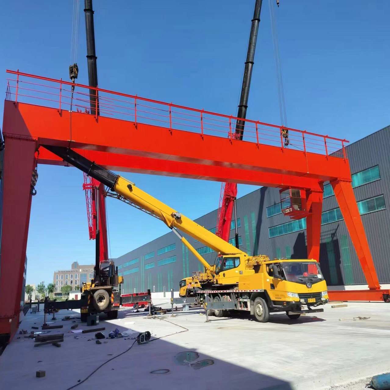 Customized Industrial Gantry Crane with Optional Trolley And Hoist Systems for Versatile Material Handling Needs